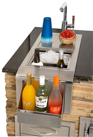 Outdoor Kitchen Designs